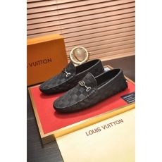 Louis Vuitton Low Shoes